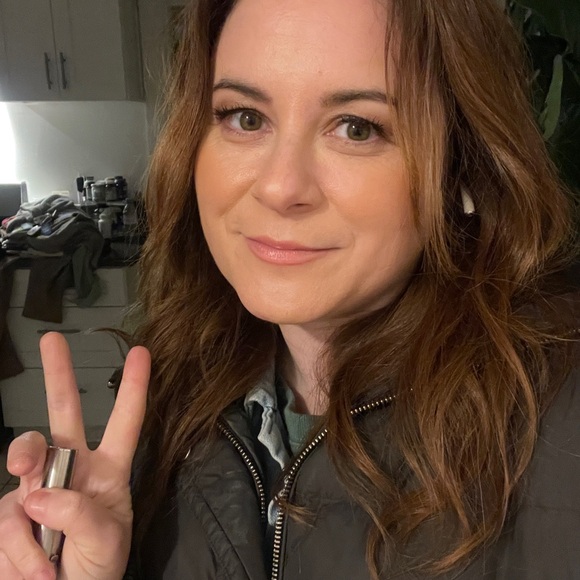 Meet your Posher, Rebecca - Picture 4 of 5